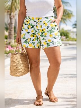 Lemon Print Shorts Size 16 White Citrus Sailor Cotton Stretch Twill Summer